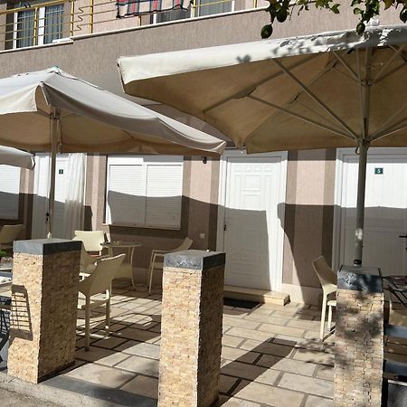 Villa Roel 1 Apartments Nr 88 Vlora Kültér fotó